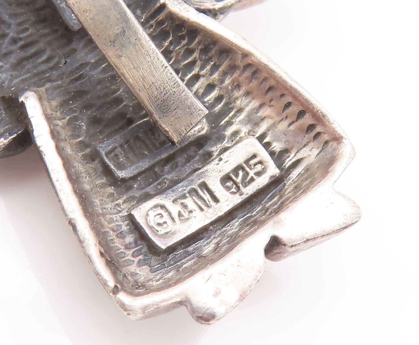 925 Sterling Silver Vintage Pendant Carved Back Facing Flying Angle  PT22656