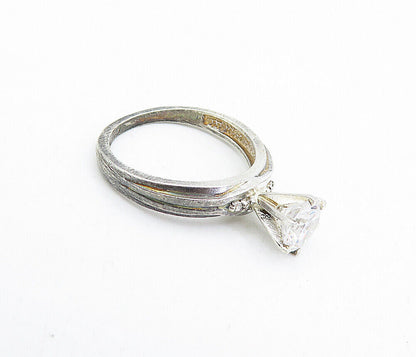 925 Sterling Silver  Vintage Cubic Zirconia Solitaire Ring Sz 6.5  RG4788