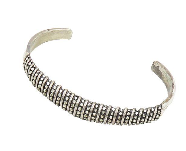 SILVER CLOUD 925 Sterling Silver  Vintage Shiny Etched Cuff Bracelet  BT7966