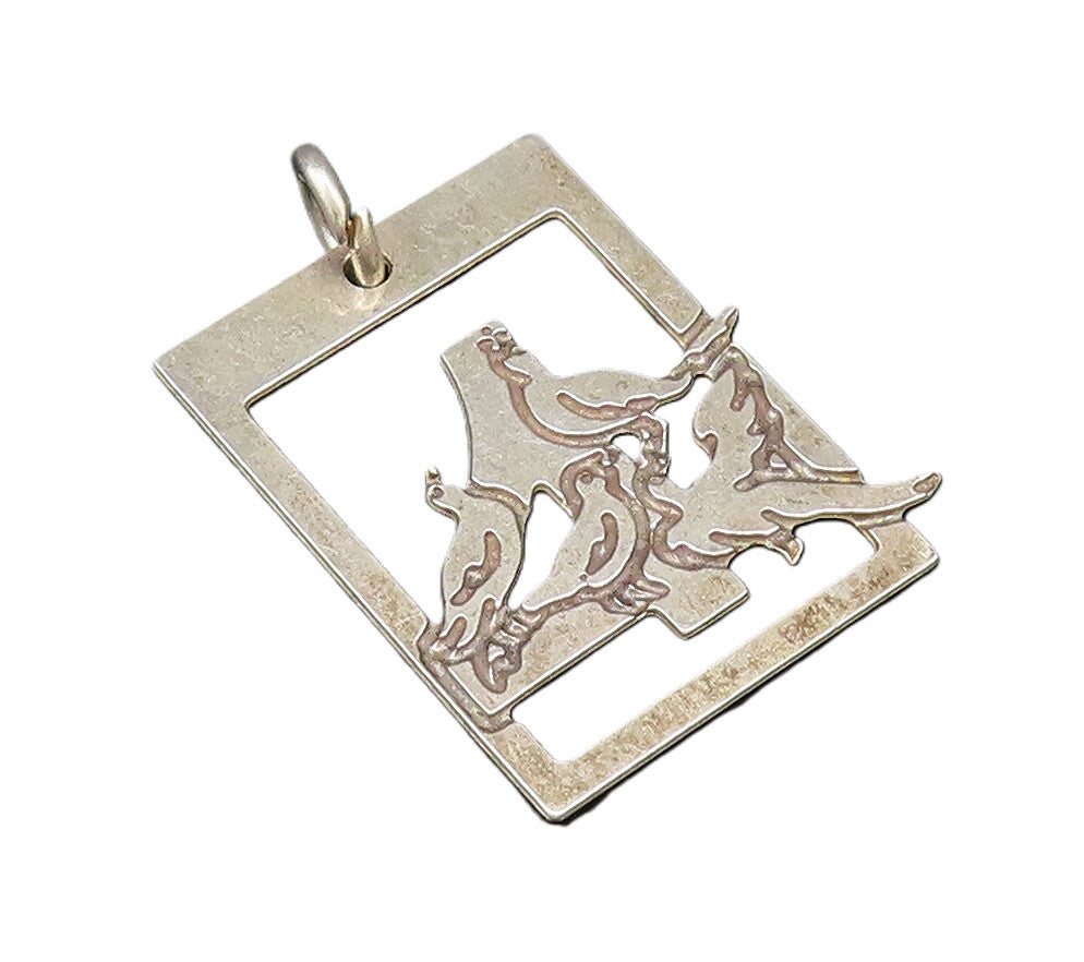 925 Sterling Silver  Vintage Branch Of Garden Birds Cutout Pendant  PT21585
