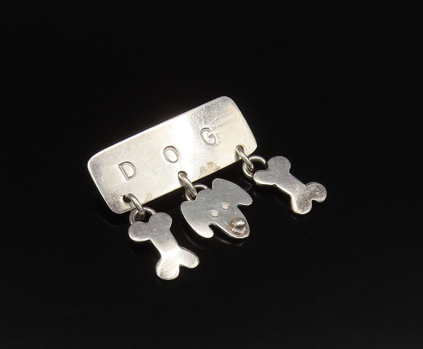 A&J HARVEY 925 Silver  Vintage Engraved Dog & Bones Charm Brooch Pin  BP9722