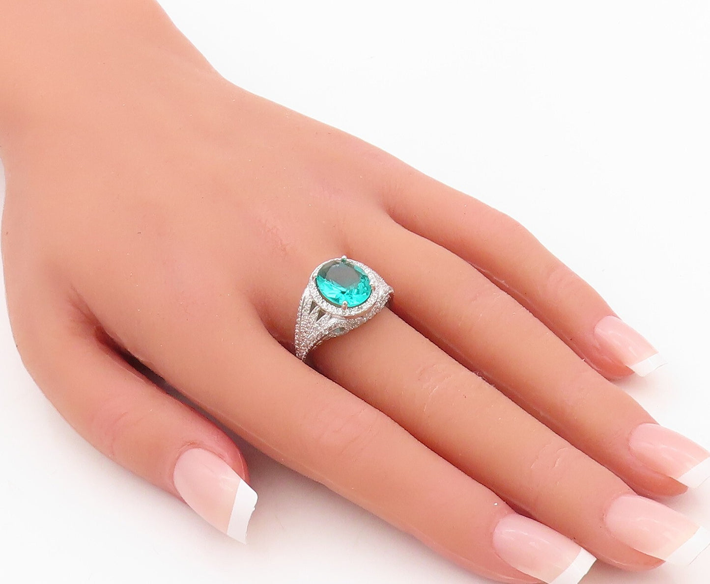 925 Sterling Silver Vintage Ring Swirly Cutout Oval Two Tone CZ  Sz 7  RG30131