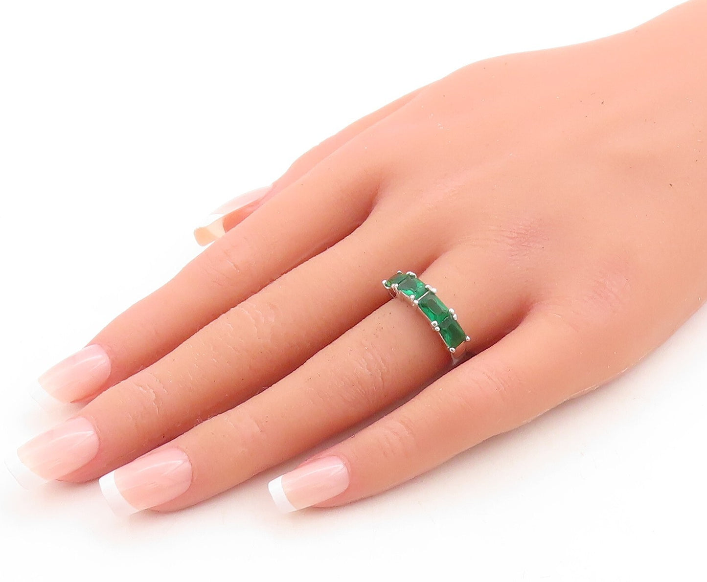 925 Sterling Silver Vintage Ring Rectangle Cut Green CZ Band  Sz 6  RG31528