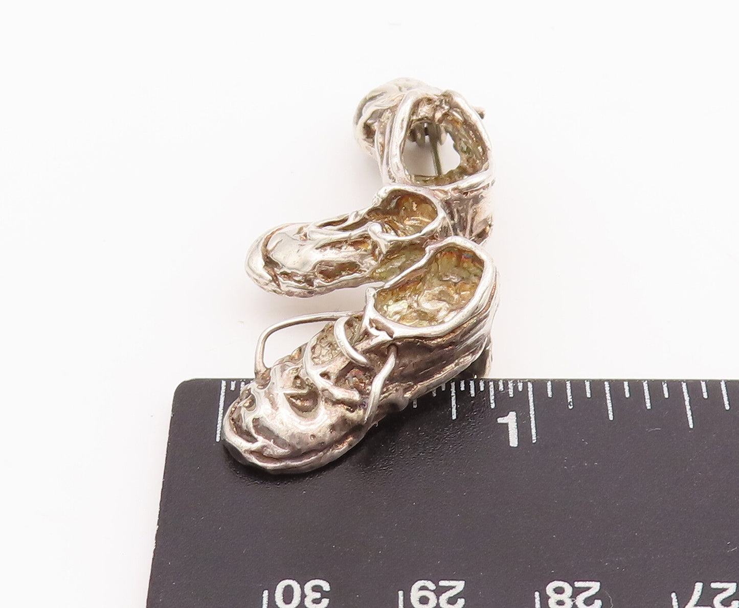 925 Sterling Silver Vintage Brooch Pin Solid 3D Cutout 3 Old Shoes  BP11034