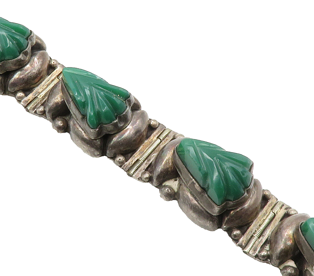 925 Sterling Silver  Vintage Green Onyx Carved Hinge Chain Bracelet  BT5943