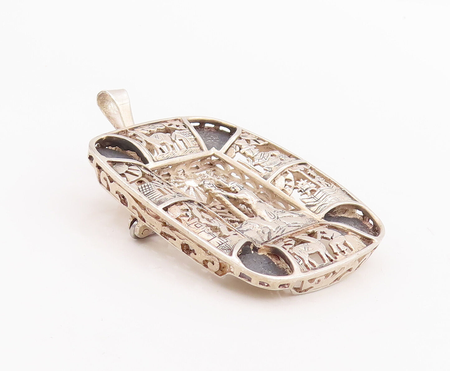 925 Sterling Silver Vintage Brooch Pin Egyptian Tribal Life Carved   BP11106