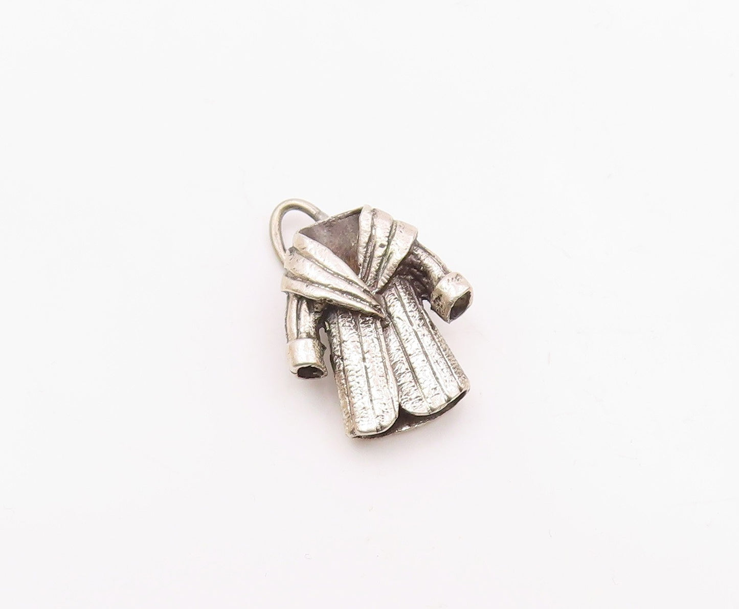 925 Sterling Silver  Vintage Sculpted Winter Coat Motif Pendant  PT21365