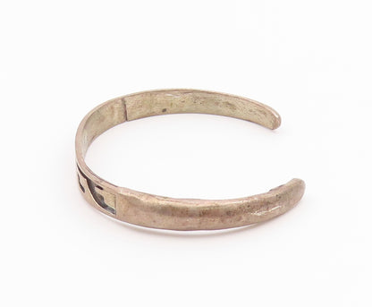 SOUTHWESTERN 925 Sterling Silver Vintage Oxidized Petite Cuff Bracelet BT8795