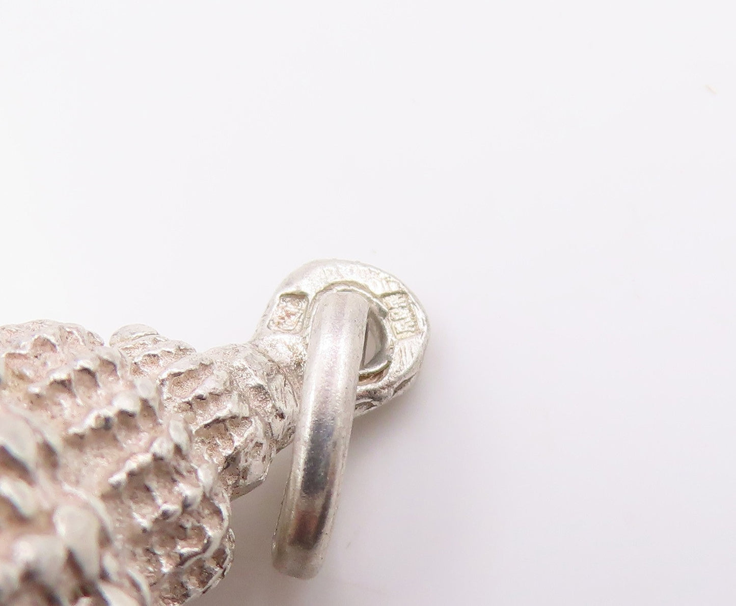925 Sterling Silver Vintage Pendant Classic Textured Conch Shell Charm  PT26279