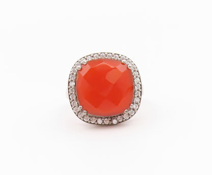 925 Sterling Silver Vintage Ring Faceted Carnelian Halo CZ Band  Sz 7.5  RG36552