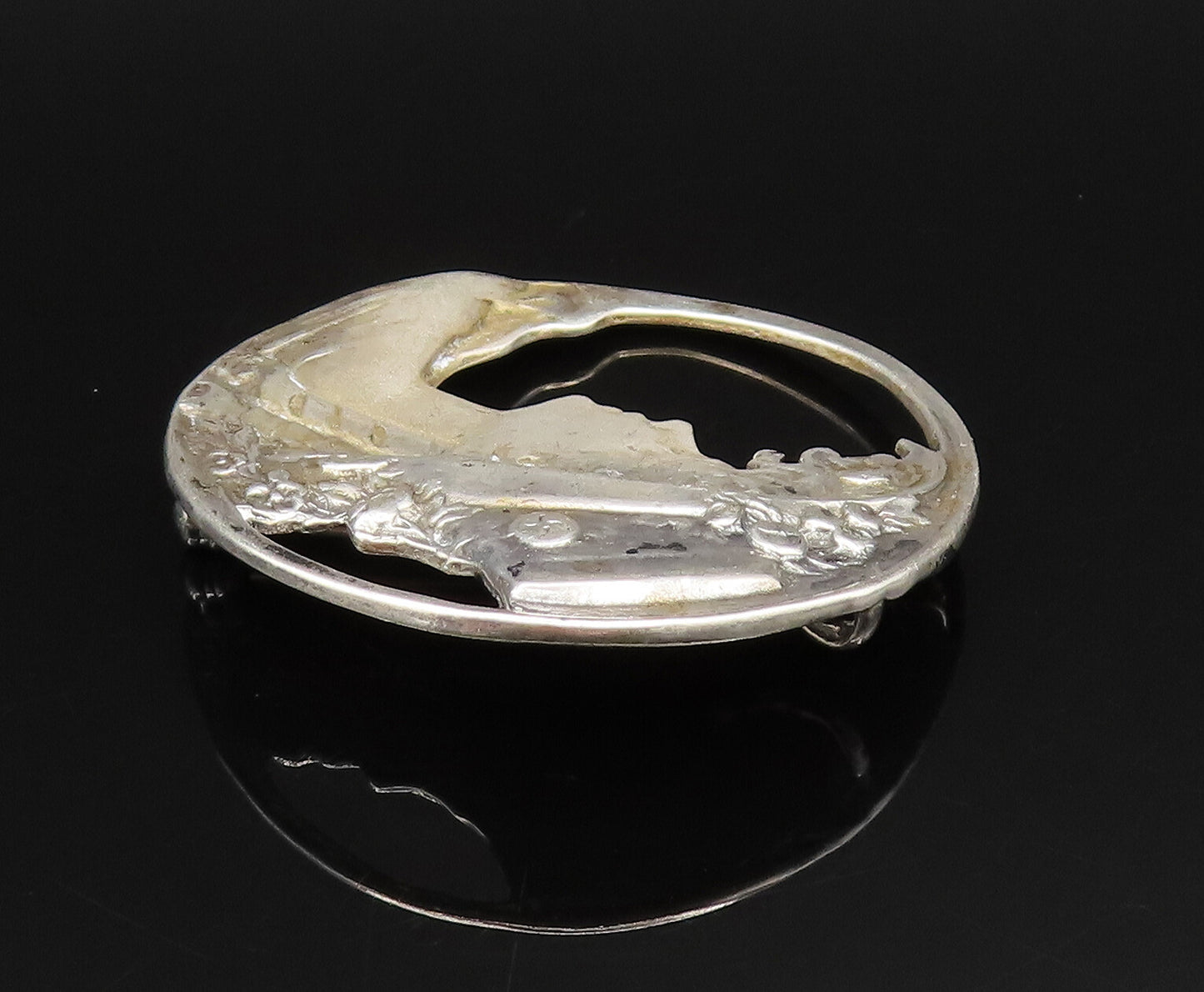 925 Sterling Silver Vintage Open Circle Lady With Floral Hat Brooch Pin BP9757