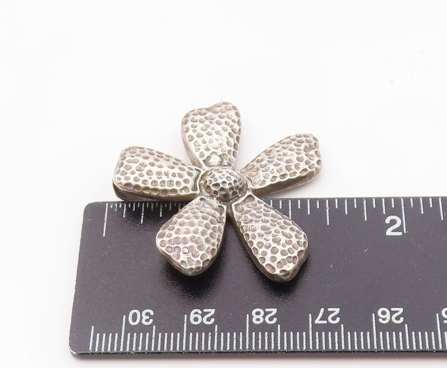 925 Sterling Silver  Vintage Carved Hammered Flower Pendant  PT20220