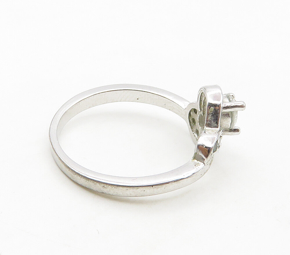 925 Sterling Silver  White Topaz Shiny Love Heart Band Ring Sz 6  RG15616