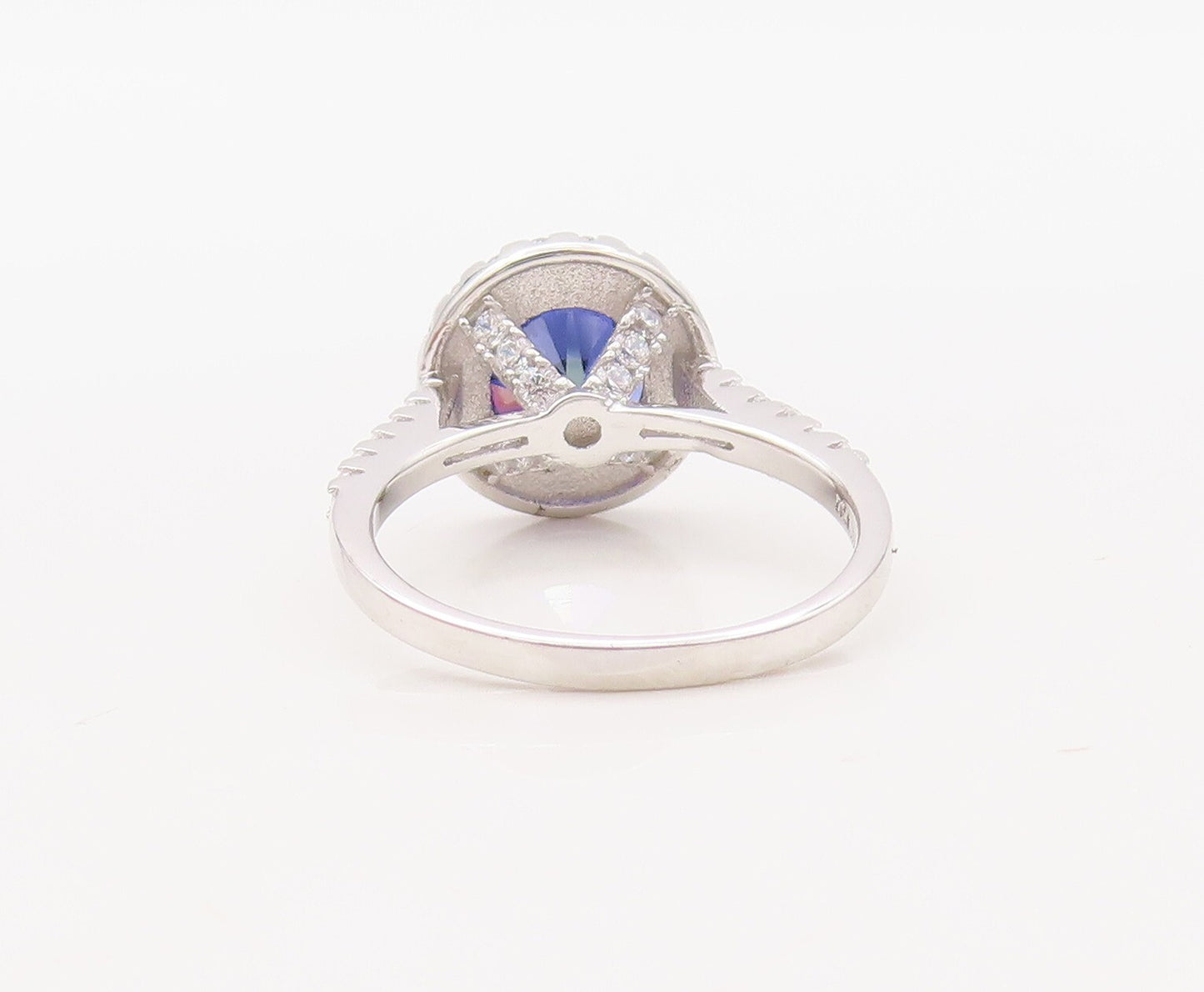 925 Sterling Silver Vintage Ring Round Cut Sapphire Halo CZ  Sz 6  RG30617