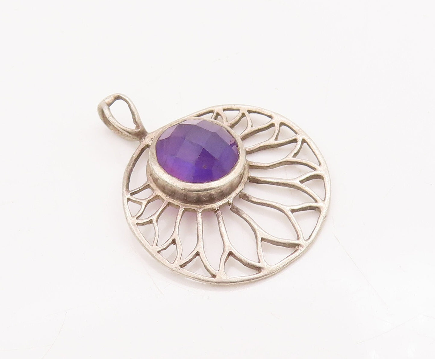 925 Sterling Silver Vintage Pendant Cutout Amethyst Round Flower  PT23296