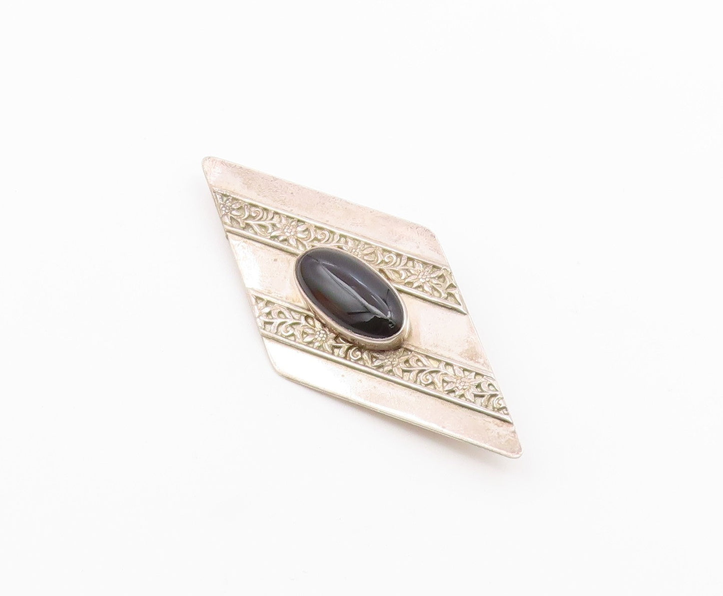 ISRAEL 925 Sterling Silver  Vintage Black Onyx Floral Detail Brooch Pin BP7120