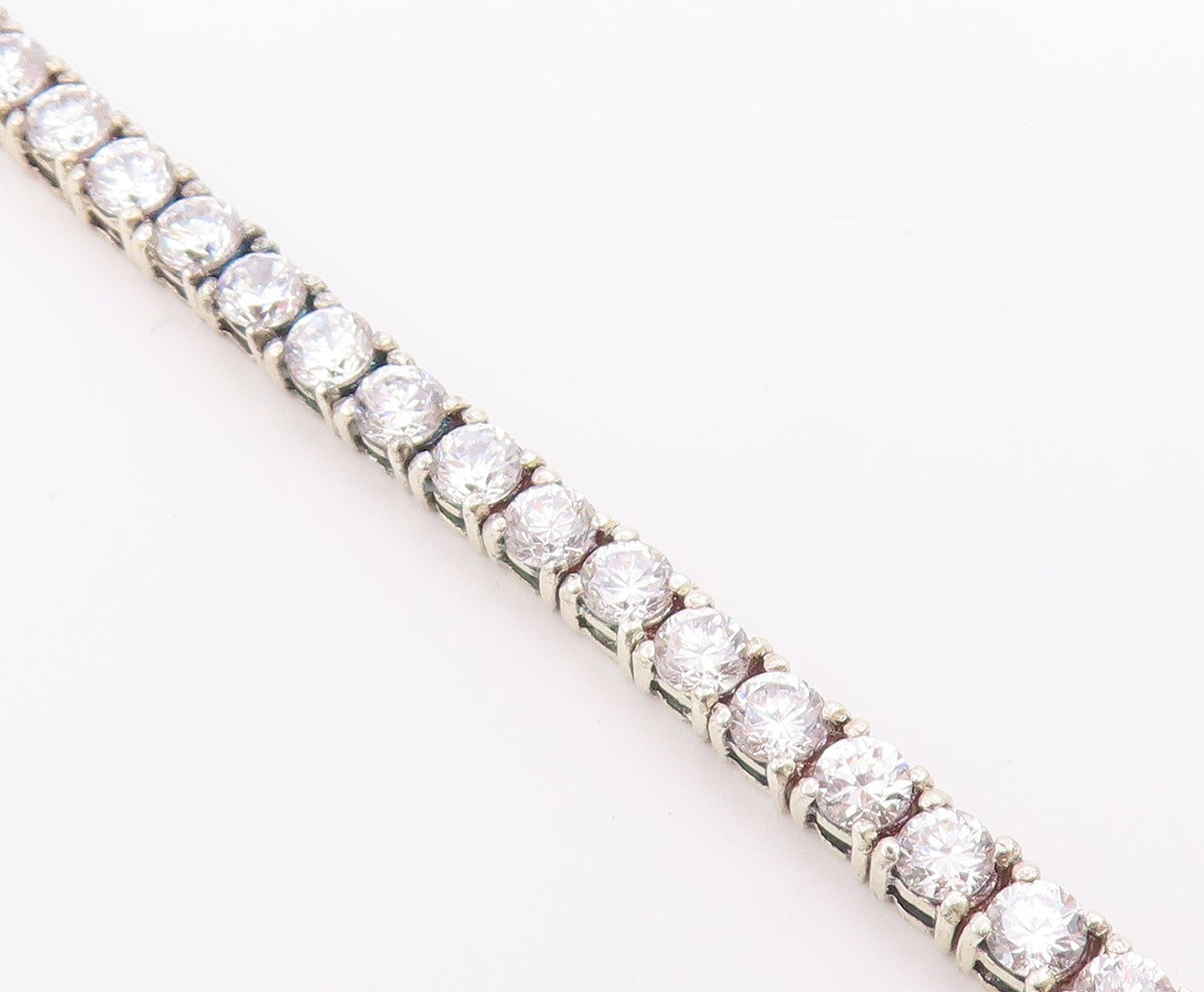 925 Sterling Silver  Prong Set Shiny Cubic Zirconia Tennis Bracelet  BT6415
