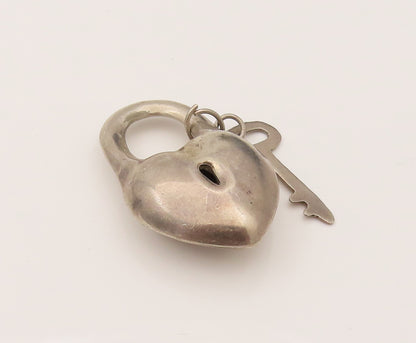 925 Sterling Silver  Vintage Puffed Heart Shaped Lock & Key Pendant  PT21982