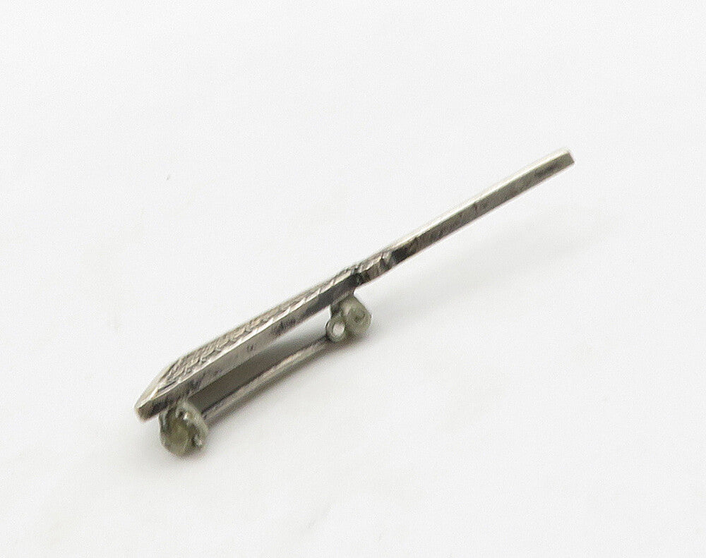 925 Sterling Silver  Vintage Petite Dark Tone Net Detail Brooch Pin  BP6333