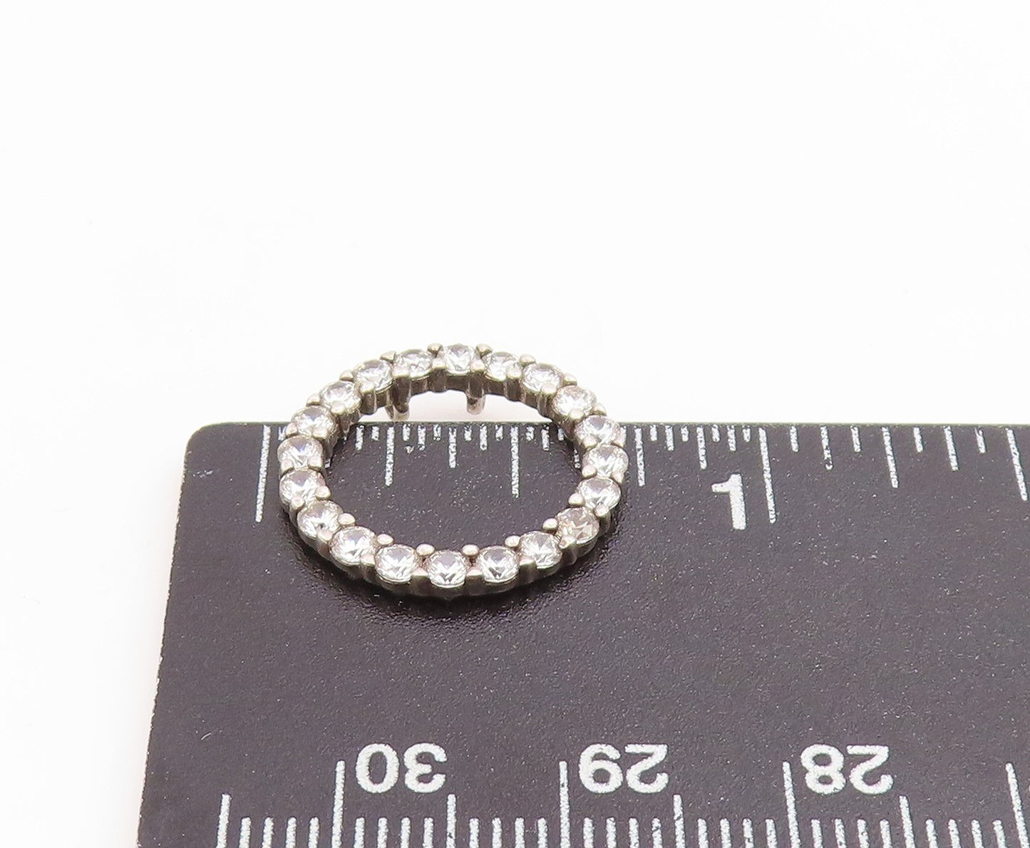 925 Sterling Silver Vintage Pendant Elegant Round Cut CZ Circle Outline  PT26180