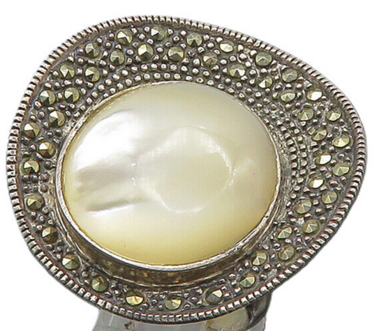 925 Silver  Vintage Mother Of Pearl & Marcasite Cocktail Ring Sz 8  RG22073