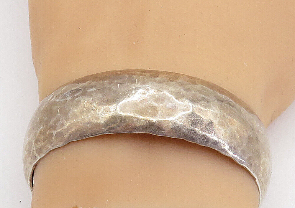 925 Sterling Silver  Vintage Dark Tone Shiny Hammered Cuff Bracelet  BT1754