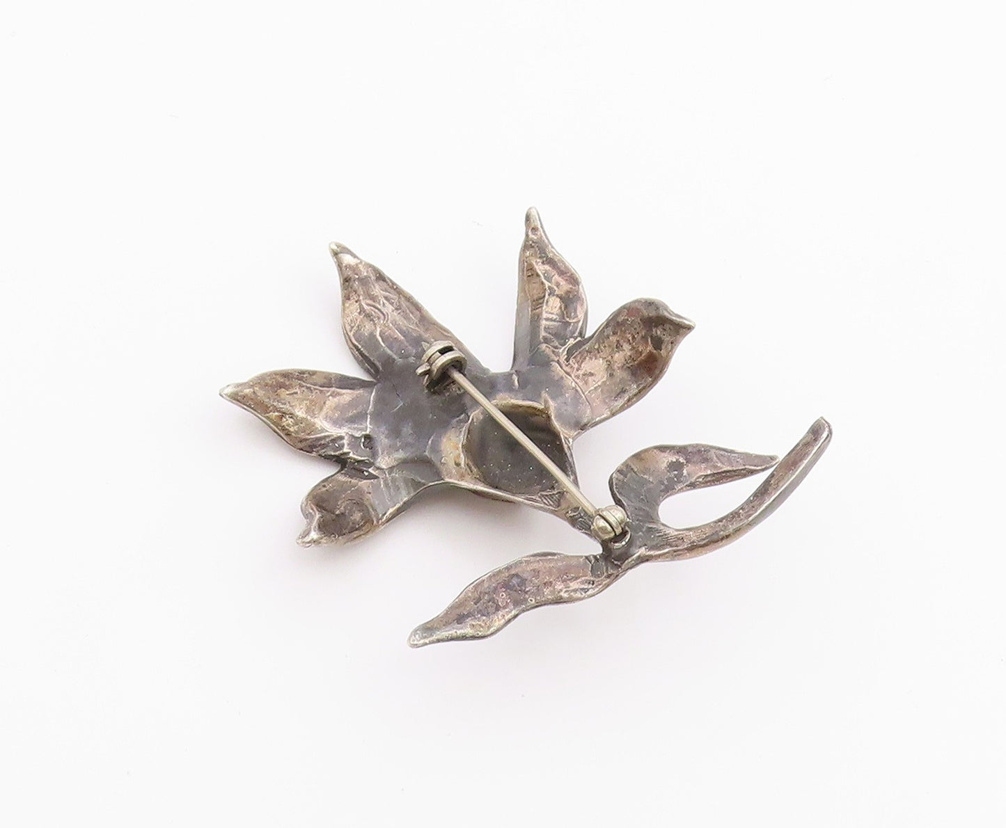 925 Sterling Silver  Vintage Dark Tone Single Flower Motif Brooch Pin  BP9288