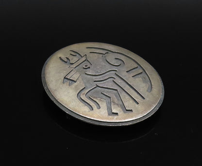 ZUNI NAVAJO 925 Silver  Vintage Carved Warrior Round Brooch Pin  BP10044