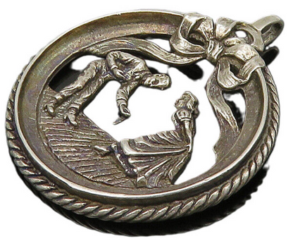 925 Sterling Silver  Vintage Dancing Couple Dark Tone Round Pendant  PT18036
