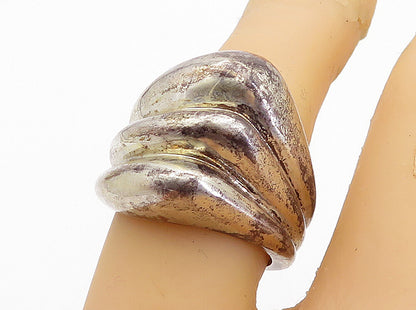 925 Sterling Silver  Vintage Modernist Fluted Dome Band Ring Sz 7  RG4359