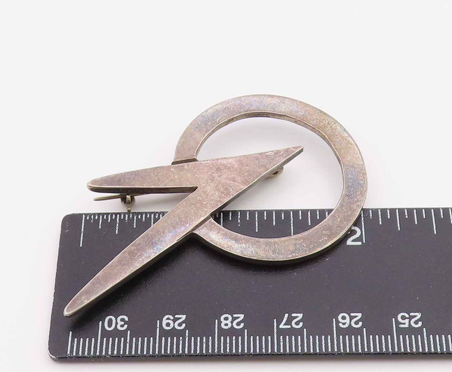 MEXICO 925 Silver  Vintage Open Circle & Pointed Ends Brooch Pin  BP9680