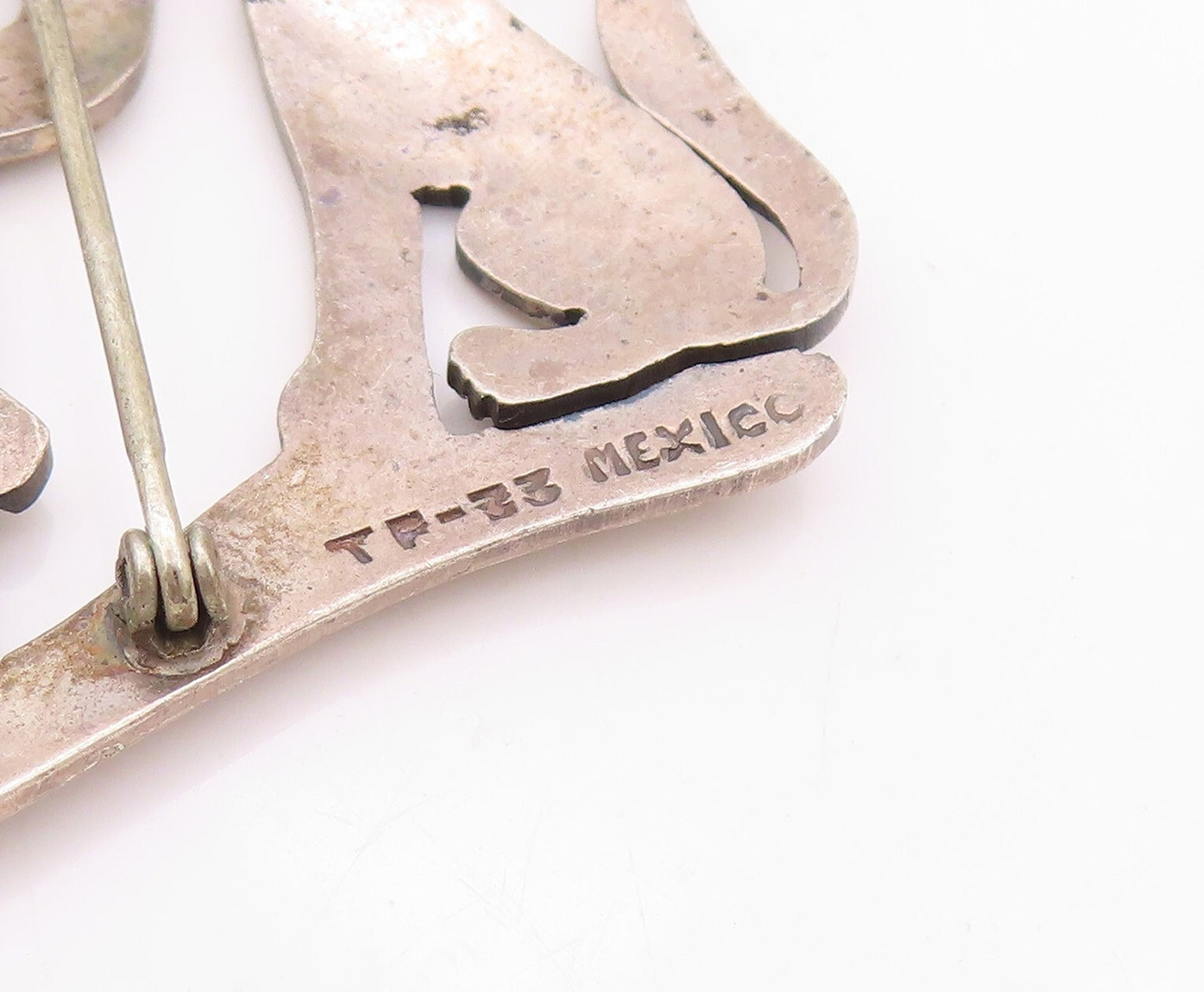 925 Sterling Silver Vintage Brooch Pin MEXICO Howling Wolf On Full Moon  BP11170
