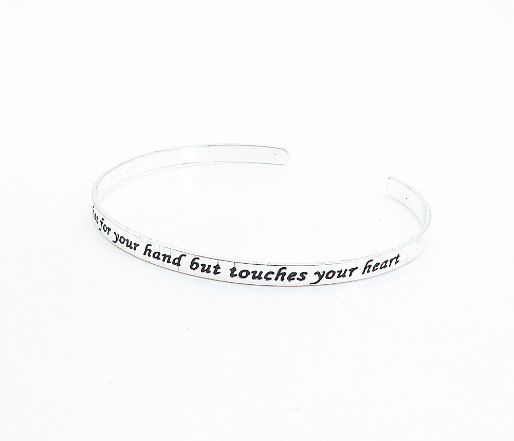 925 Sterling Silver  A True Friend Reaches For Your Hand Cuff Bracelet  BT2440