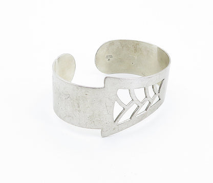 BALLOW 925 Sterling Silver  Vintage Cutout Detail Smooth Cuff Bracelet  BT3434
