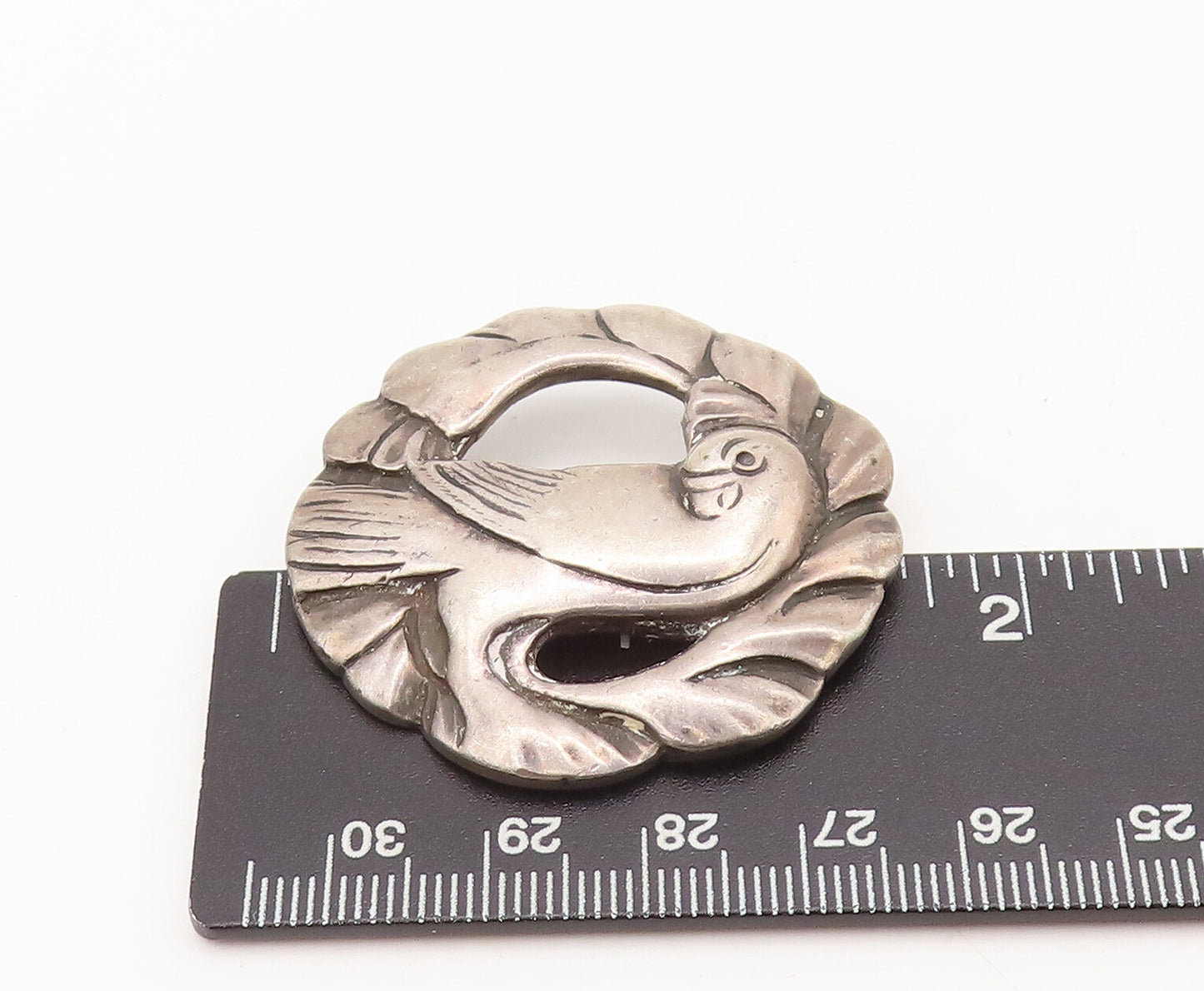 925 Sterling Silver Vintage Brooch Pin Antique Carved Parrot On Tree  BP10604