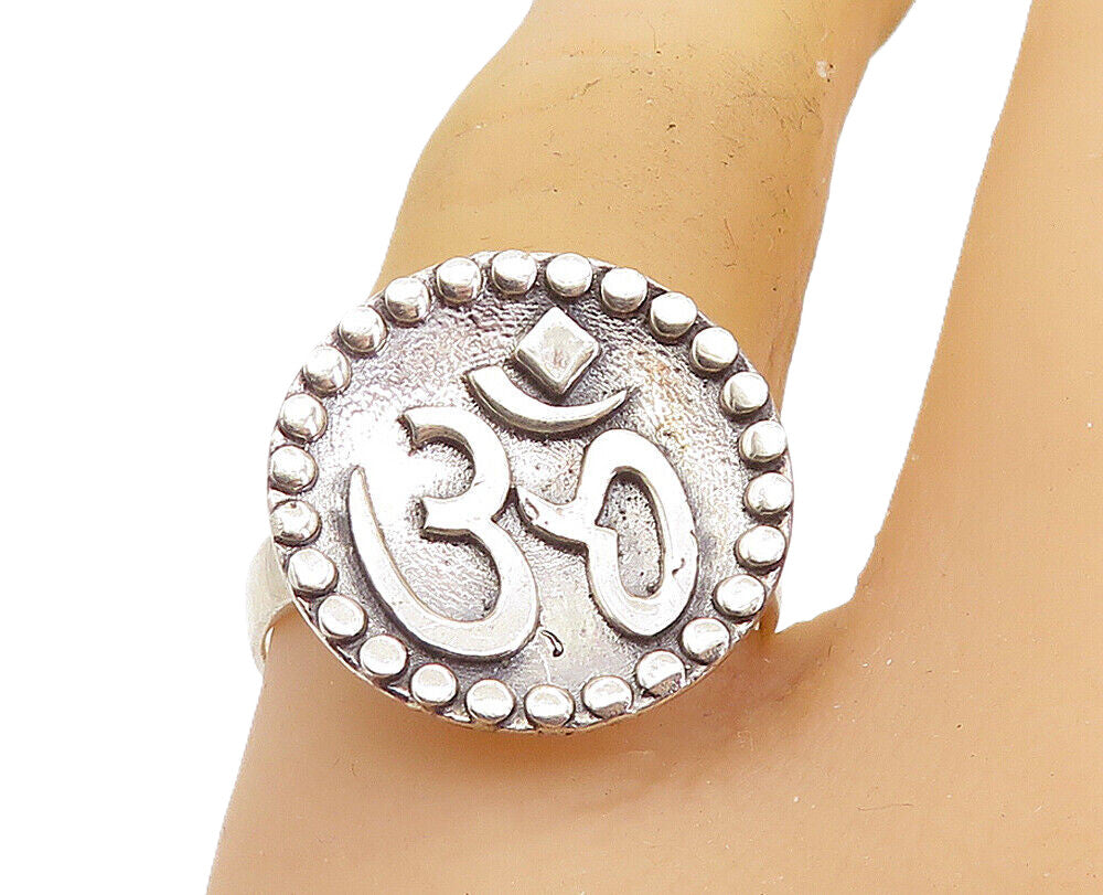 925 Sterling Silver  Om Spiritual Symbol Polished Cocktail Ring Sz 8.5  RG8477