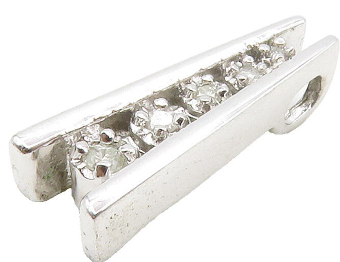 925 Sterling Silver  Shiny Genuine Diamonds Graduated Pendant  PT12992