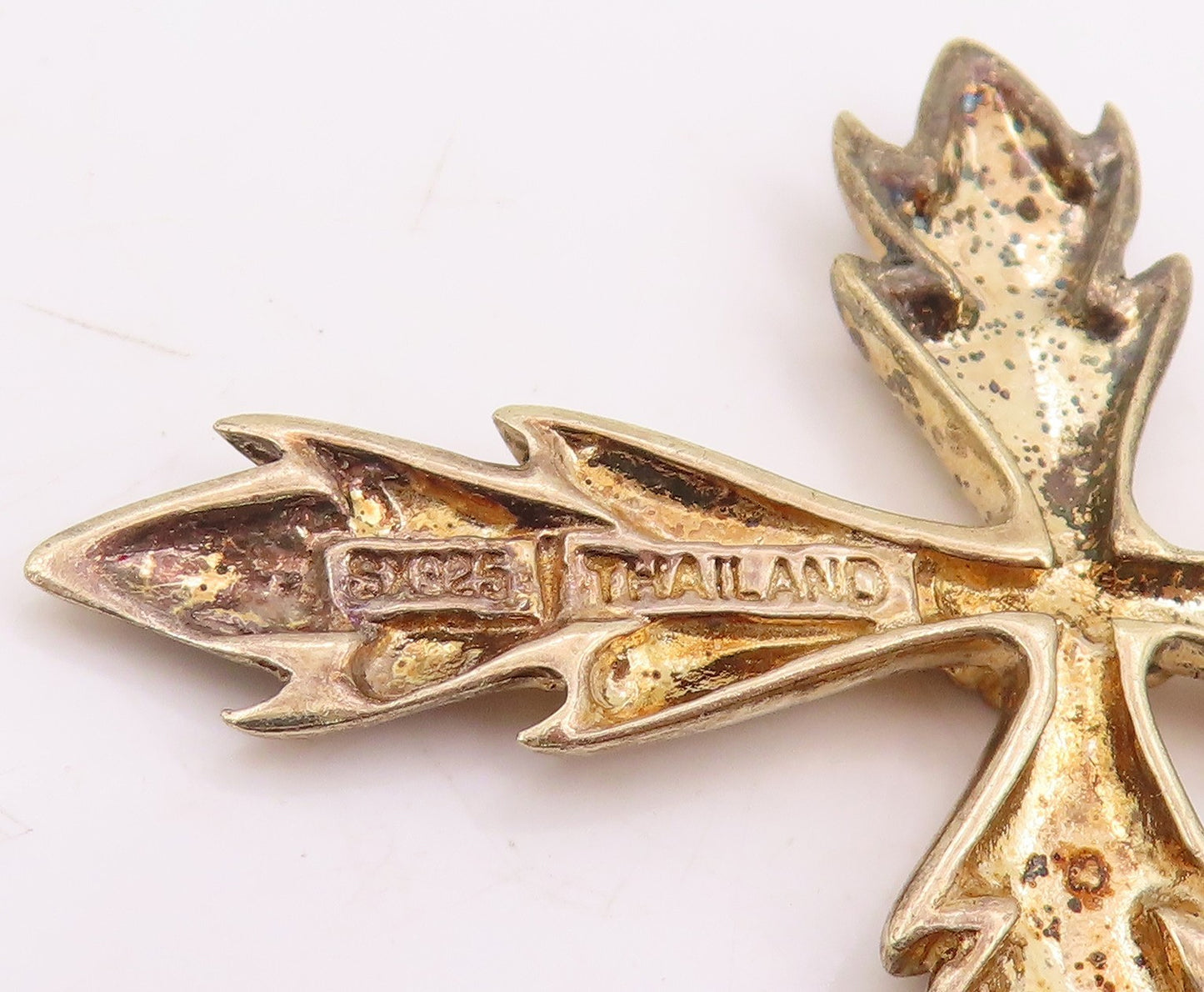 925 Sterling Silver Vintage Pendant Gold Plated Leaf Design Holy Cross  PT25893
