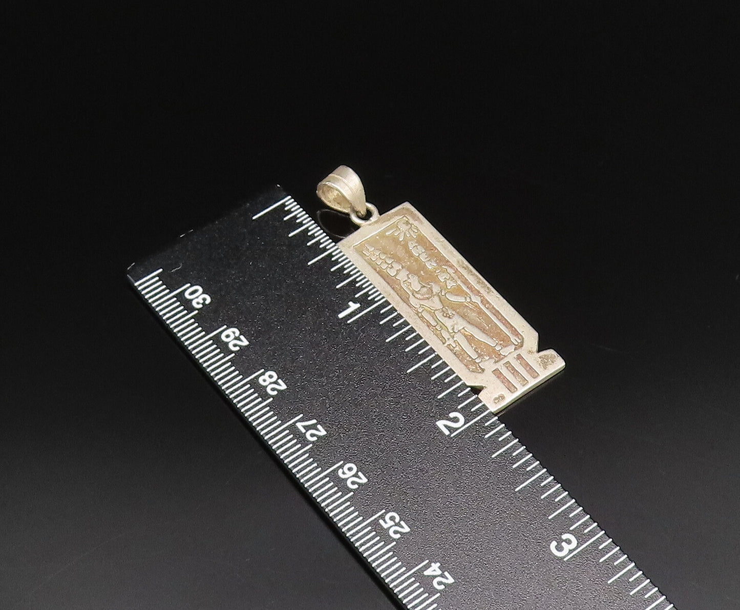 925 Sterling Silver  Vintage Carved Egyptian Pharoah Medal Pendant  PT21421