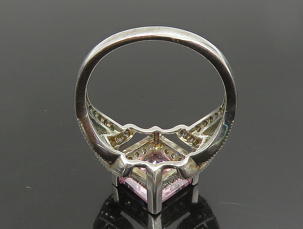 925 Silver  Vintage Fancy Diamond Shaped Cubic Zirconia Ring Sz 8  RG25169