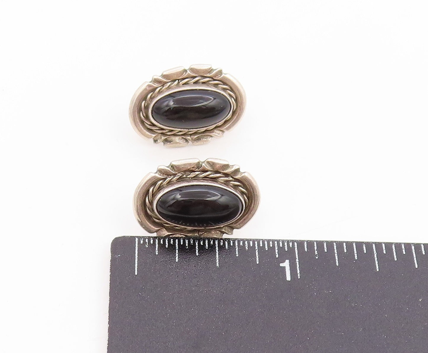 925 Sterling Silver Vintage Earrings NAVAJO Cabochon Onyx Bold Studs  EG14034