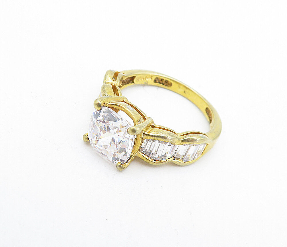 925 Sterling Silver  Cubic Zirconia Solitaire With Accents Ring Sz 6  RG5284