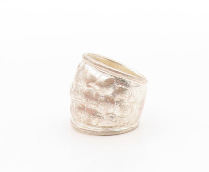 925 Sterling Silver Vintage Ring Broad Brutalist Carved Band  Sz 7  RG33302