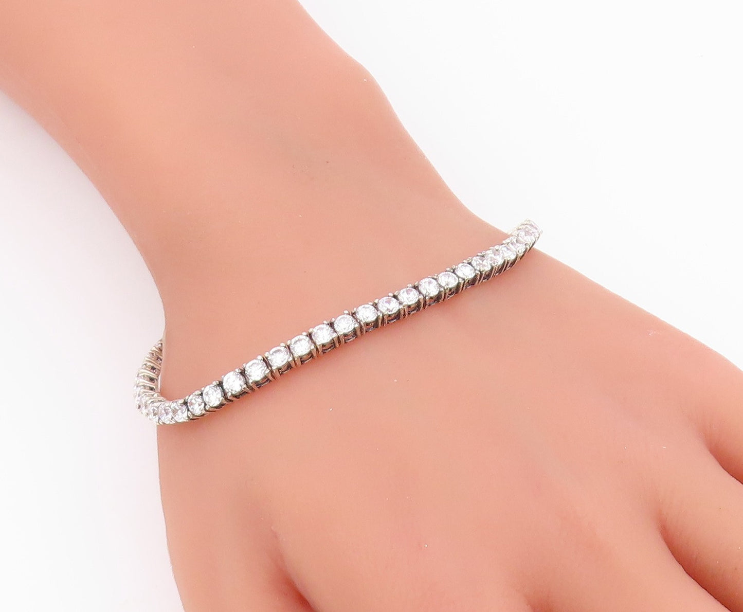 925 Sterling Silver  Prong Set Shiny Cubic Zirconia Tennis Bracelet  BT6415