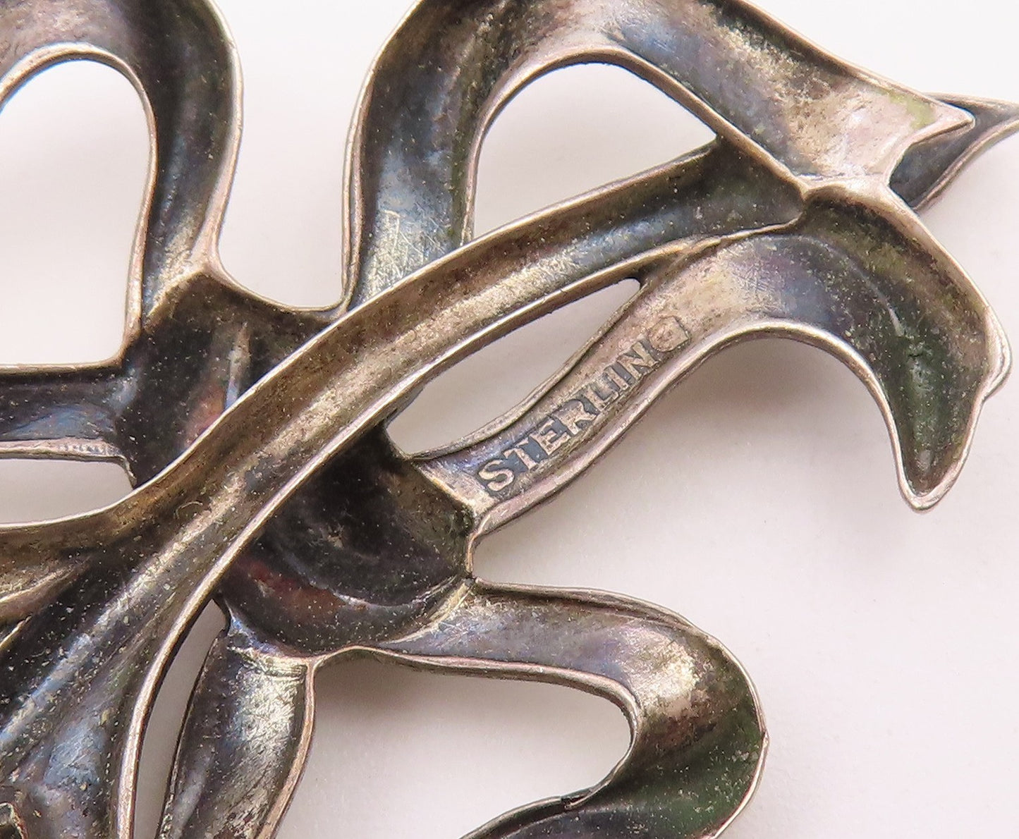925 Sterling Silver  Vintage Shiny Bow Tied Ribbon Feather Brooch Pin  BP3641