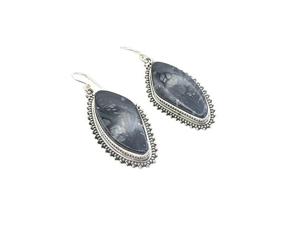 925 Sterling Silver  Vintage Black Jasper Bordered Dangle Earrings  EG3723