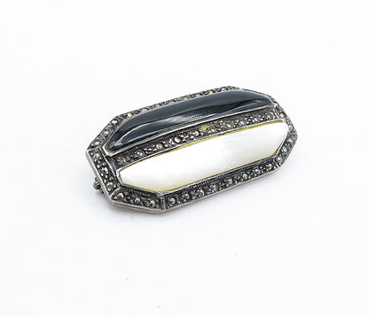 925 Sterling Silver  Vintage Mother Of Pearl & Black Onyx Brooch Pin  BP2336
