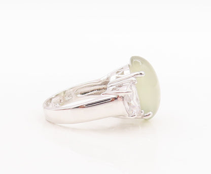 925 Sterling Silver Vintage Ring Oval Cabochon Green Amethyst & CZ Sz 7  RG29688