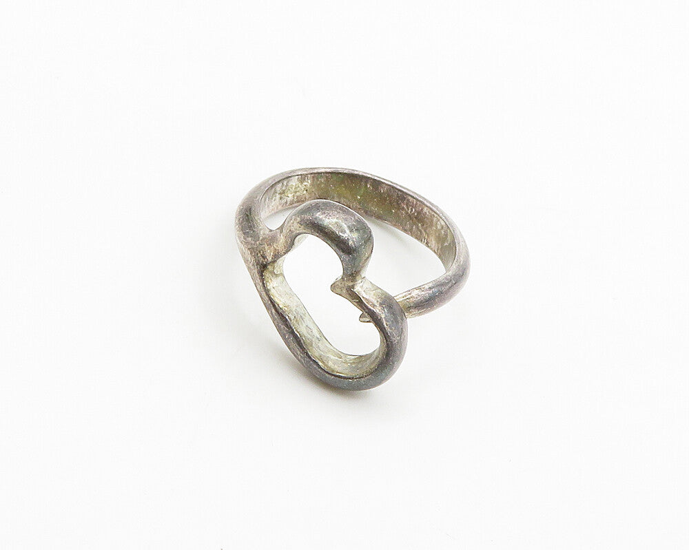 925 Sterling Silver  Vintage Dark Tone Love Heart Band Ring Sz 4.5  RG19380