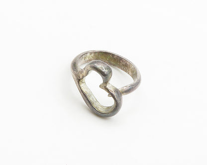 925 Sterling Silver  Vintage Dark Tone Love Heart Band Ring Sz 4.5  RG19380